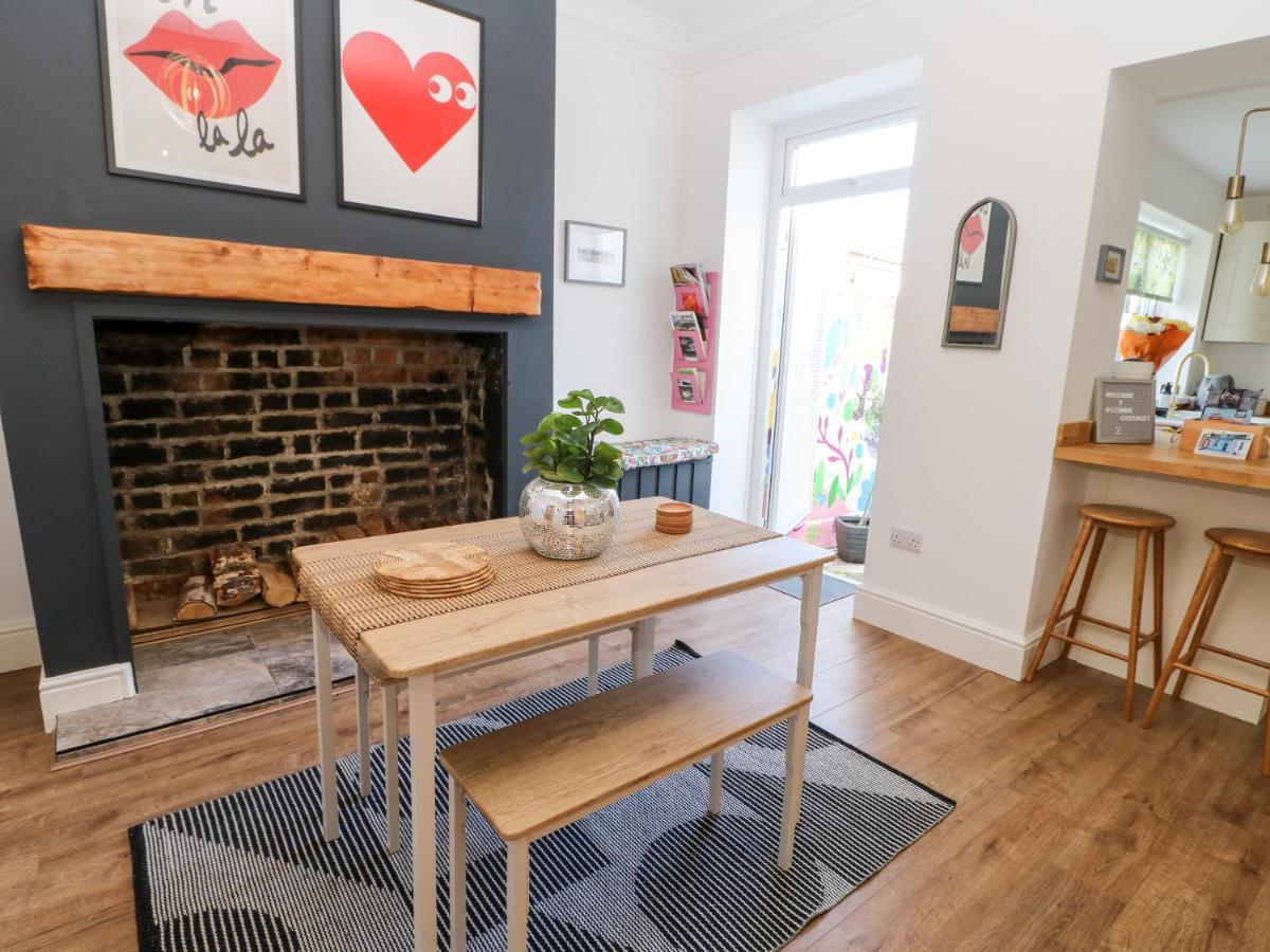 Cowrie Cottage 北希尔兹 外观 照片